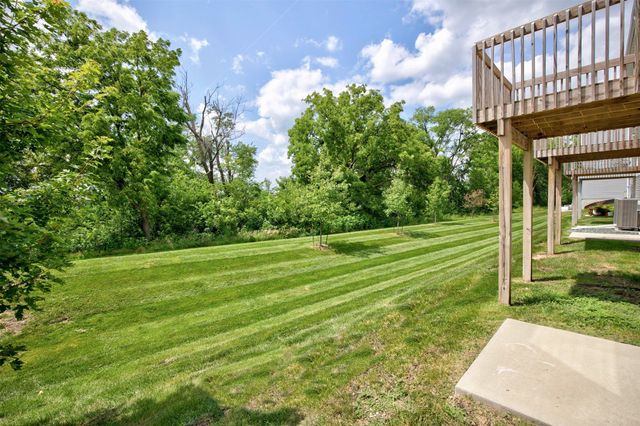 5430 154th Court, Urbandale, IA 50323