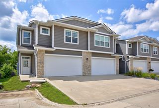 5430 154th Court, Urbandale, IA 50323