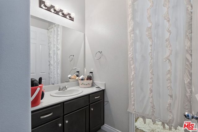 30272 Rustler Way, Menifee, CA 92584