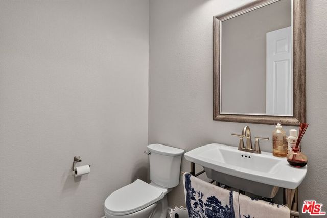 30272 Rustler Way, Menifee, CA 92584