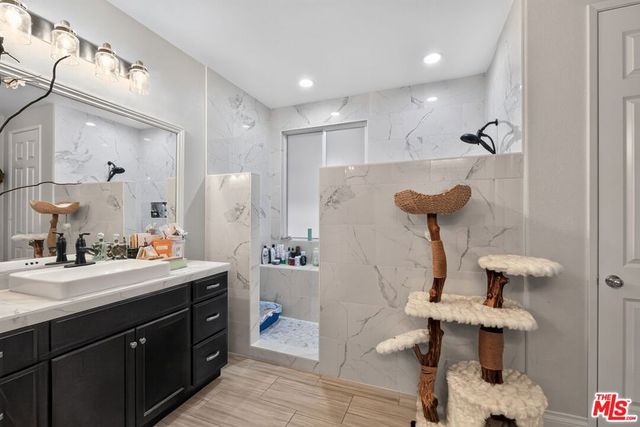 30272 Rustler Way, Menifee, CA 92584
