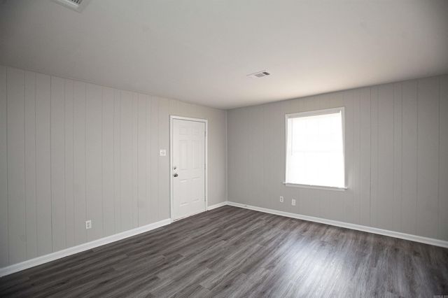 25 Allyson Circle, Little Rock, AR 72209