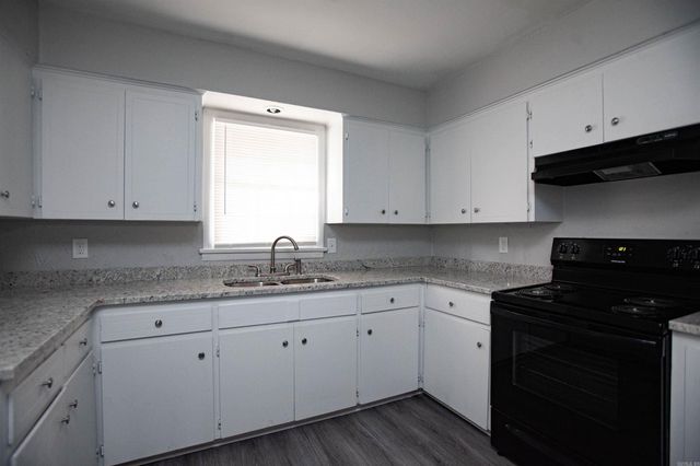 25 Allyson Circle, Little Rock, AR 72209