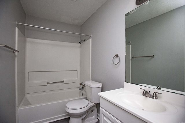 25 Allyson Circle, Little Rock, AR 72209