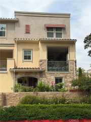 1623 W Glendon, Alhambra, CA 91803