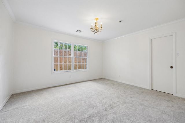 5210 Meadow Lake Lane, Houston, TX 77056