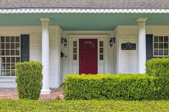 5210 Meadow Lake Lane, Houston, TX 77056
