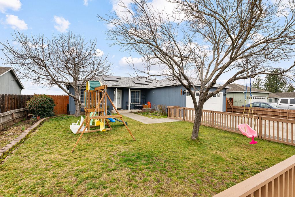 7961 Isabella Way, White City, OR 97503