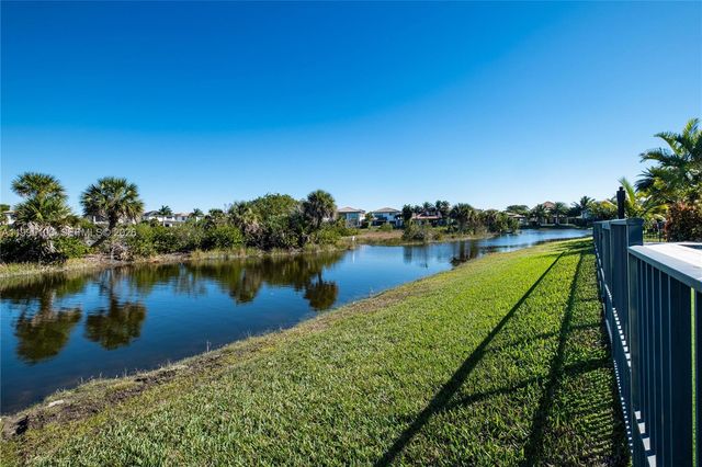 11475 Watercrest Circle E, Parkland, FL 33076