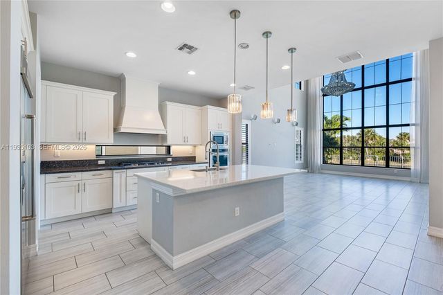 11475 Watercrest Circle E, Parkland, FL 33076