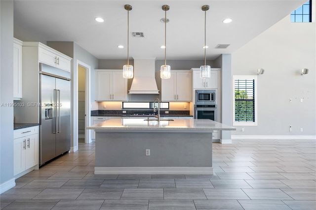 11475 Watercrest Circle E, Parkland, FL 33076