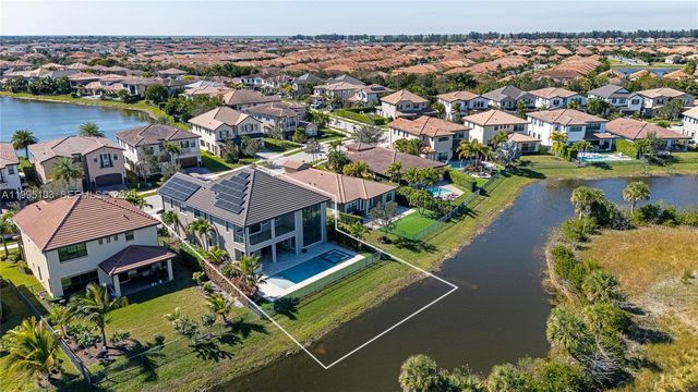 11475 Watercrest Circle E, Parkland, FL 33076