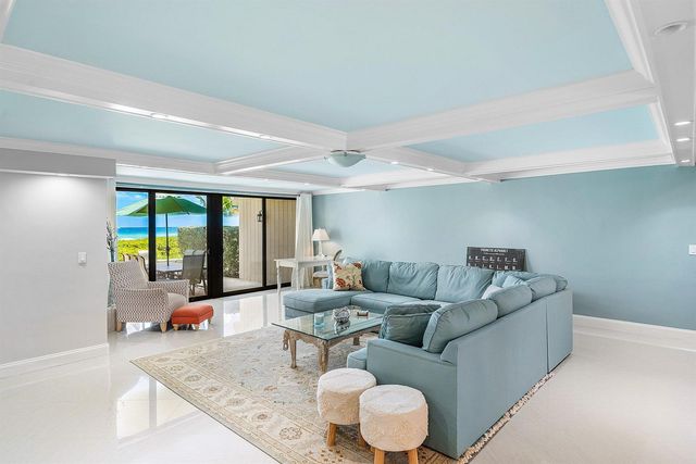 2155 S Ocean Boulevard 7, Delray Beach, FL 33483