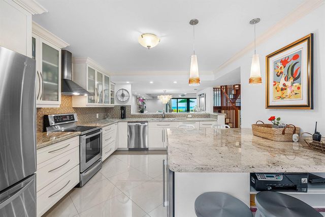 2155 S Ocean Boulevard 7, Delray Beach, FL 33483