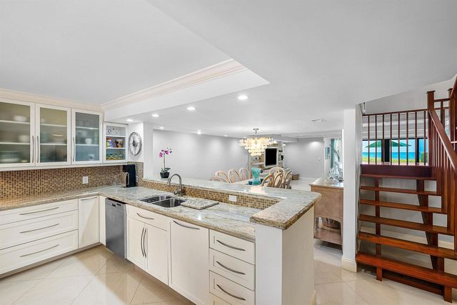 2155 S Ocean Boulevard 7, Delray Beach, FL 33483