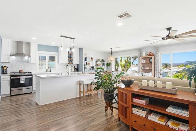 3535 Linda Vista SPC 207, San Marcos, CA 92078