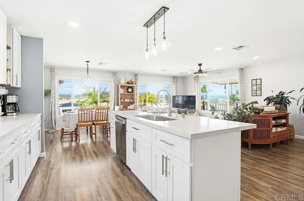 3535 Linda Vista SPC 207, San Marcos, CA 92078