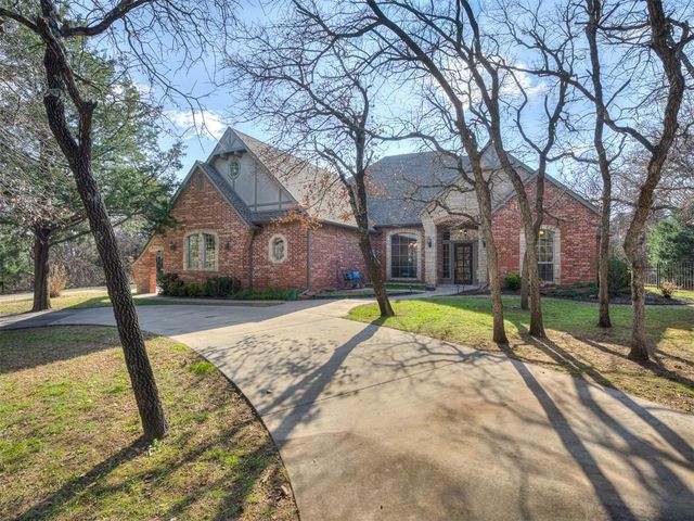 7400 Tangle Vine Drive, Edmond, OK 73034