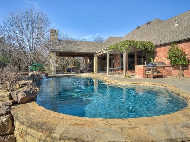 7400 Tangle Vine Drive, Edmond, OK 73034