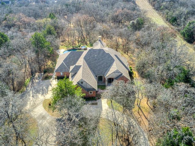 7400 Tangle Vine Drive, Edmond, OK 73034