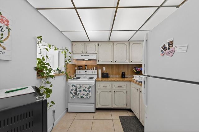 9281 Sunrise Lakes Boulevard 107, Sunrise, FL 33322