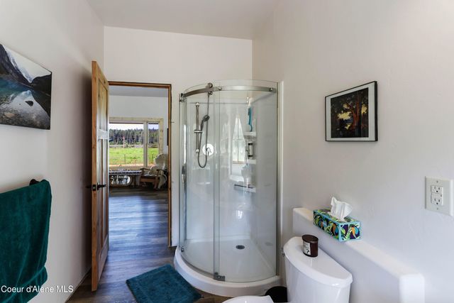 202 Elizabeth Ln, Athol, ID 83801