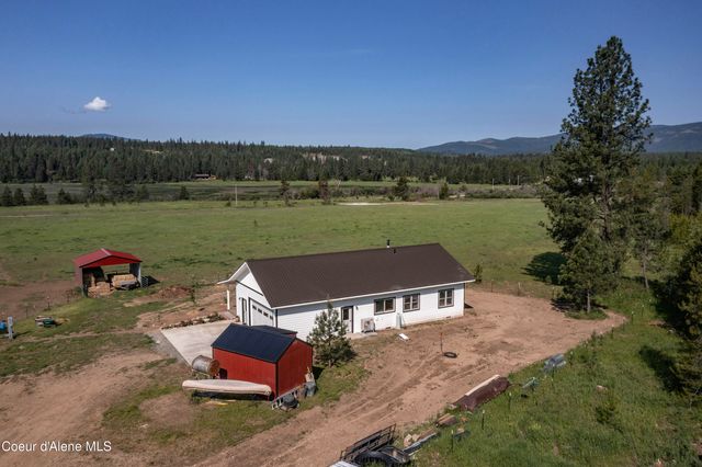 202 Elizabeth Ln, Athol, ID 83801