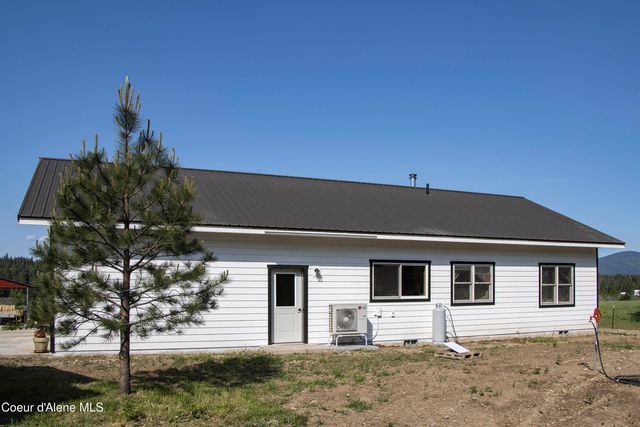 202 Elizabeth Ln, Athol, ID 83801