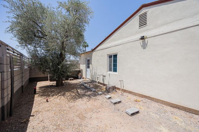 4001 N 15th Avenue B, Phoenix, AZ 85015