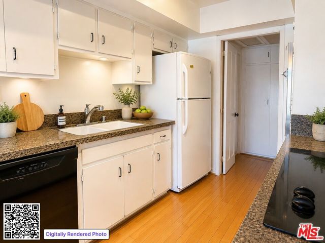 11656 Montana Avenue 302, Los Angeles, CA 90049