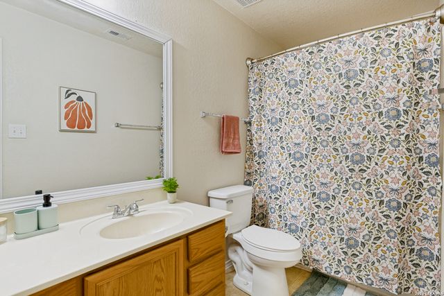 7219 Avator Bay, San Antonio, TX 78250