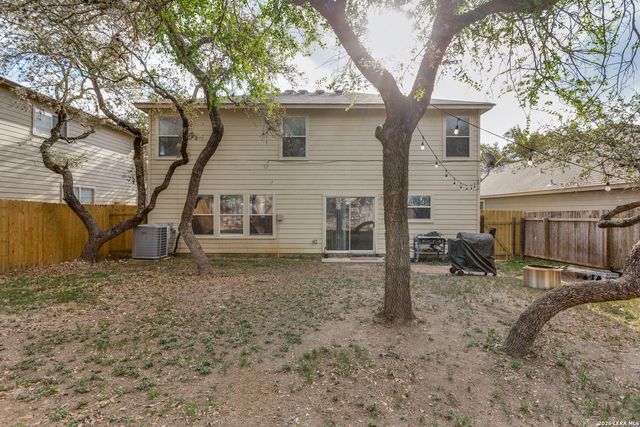 7219 Avator Bay, San Antonio, TX 78250