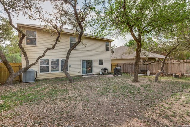 7219 Avator Bay, San Antonio, TX 78250
