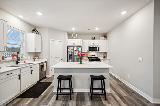 1057 Stone Creek Drive, Jordan, MN 55352
