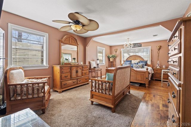 210 Maple, Colbert, OK 74733