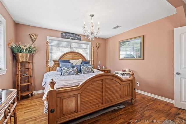 210 Maple, Colbert, OK 74733