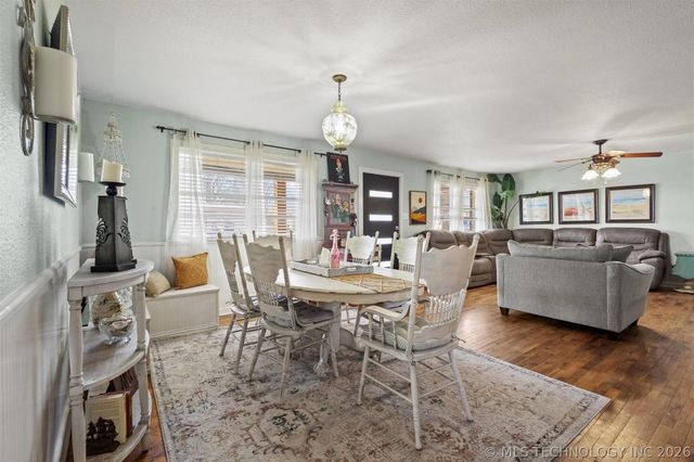 210 Maple, Colbert, OK 74733