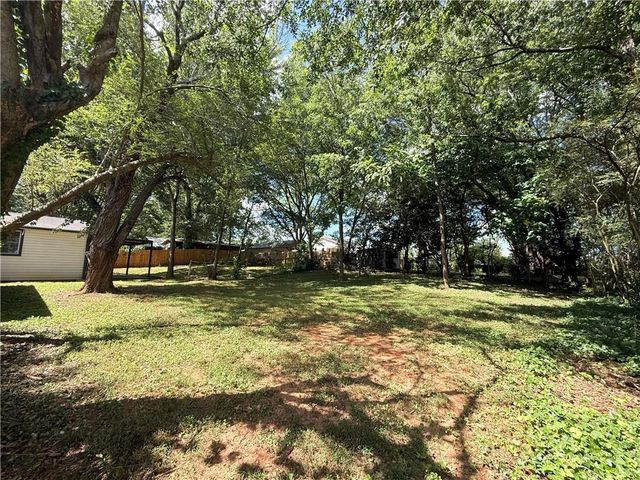 980 Hilltop Court, Lawrenceville, GA 30045