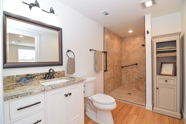 13665 Shaffer Road, Garfield, AR 72732