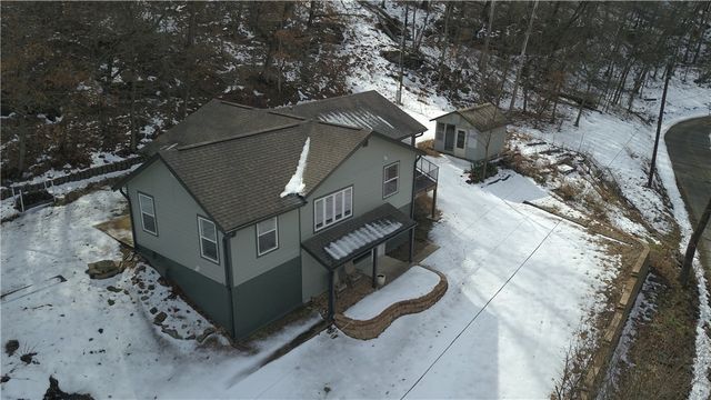 13665 Shaffer Road, Garfield, AR 72732