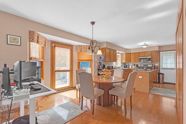 265 Biscayne Street, Bloomingdale, IL 60108