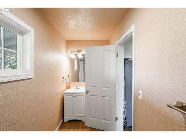 41036 STAYTON SCIO Rd Se, Stayton, OR 97383