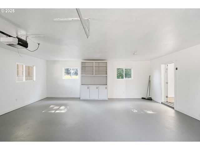 41036 STAYTON SCIO Rd Se, Stayton, OR 97383