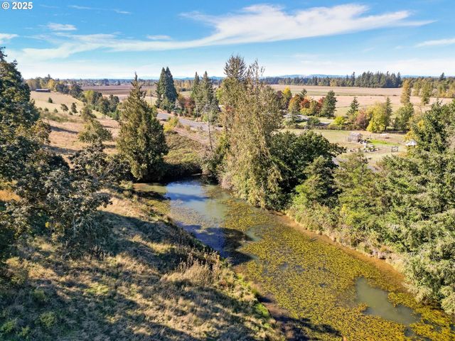 41036 STAYTON SCIO Rd Se, Stayton, OR 97383