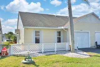 2544 SE Tropical East Circle E, Port St Lucie, FL 34952