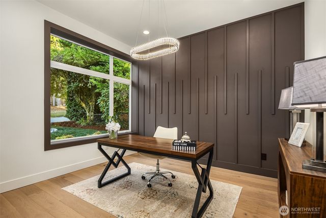 3739 139th Avenue SE, Bellevue, WA 98006