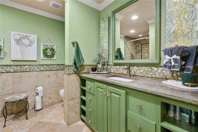 5914 Parkland Dr, Corpus Christi, TX 78413