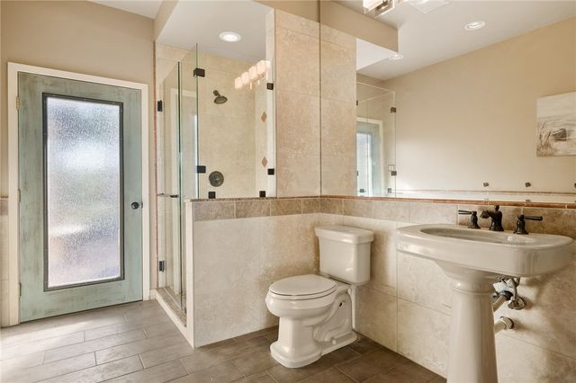 5914 Parkland Dr, Corpus Christi, TX 78413