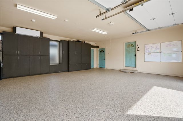 5914 Parkland Dr, Corpus Christi, TX 78413