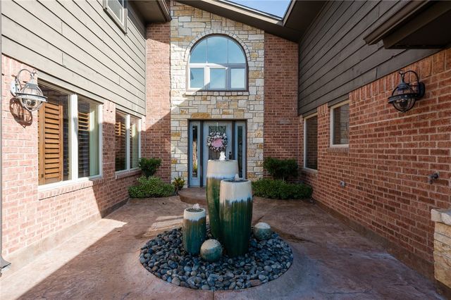 5914 Parkland Dr, Corpus Christi, TX 78413